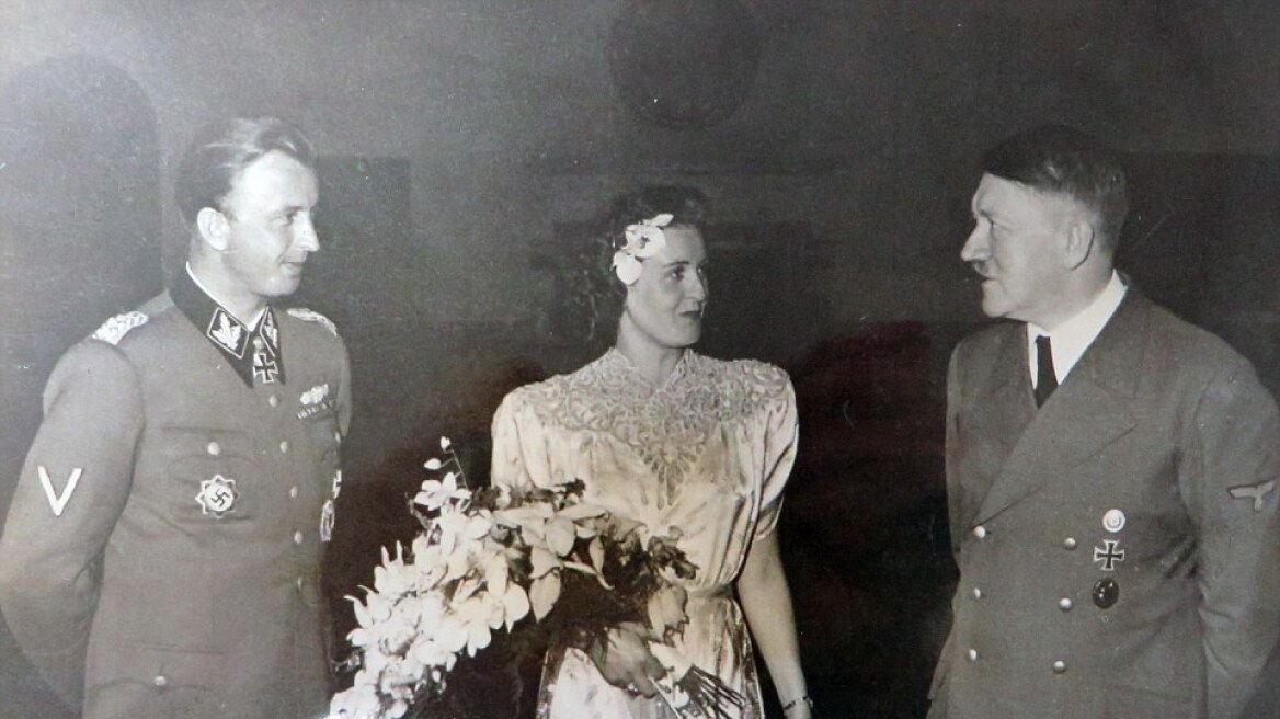 Αδημοσίευτες φωτογραφίες: Ο Χίτλερ διασκεδάζει στον γάμο συγγενή του ένα χρόνο πριν τον εκτελέσει